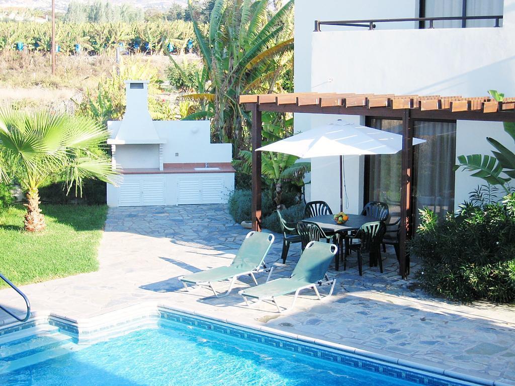 Aura Holiday Villas Paphos Eksteriør billede