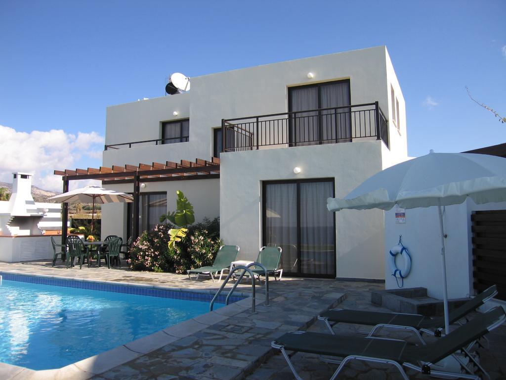 Aura Holiday Villas Paphos Eksteriør billede