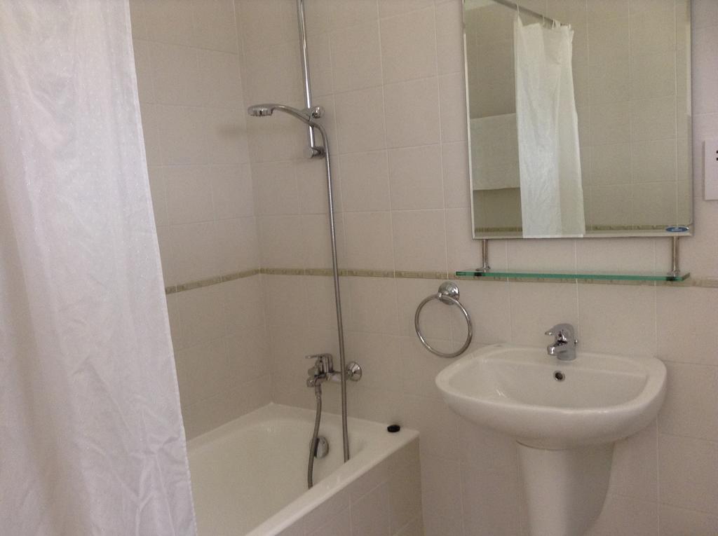 Aura Holiday Villas Paphos Værelse billede
