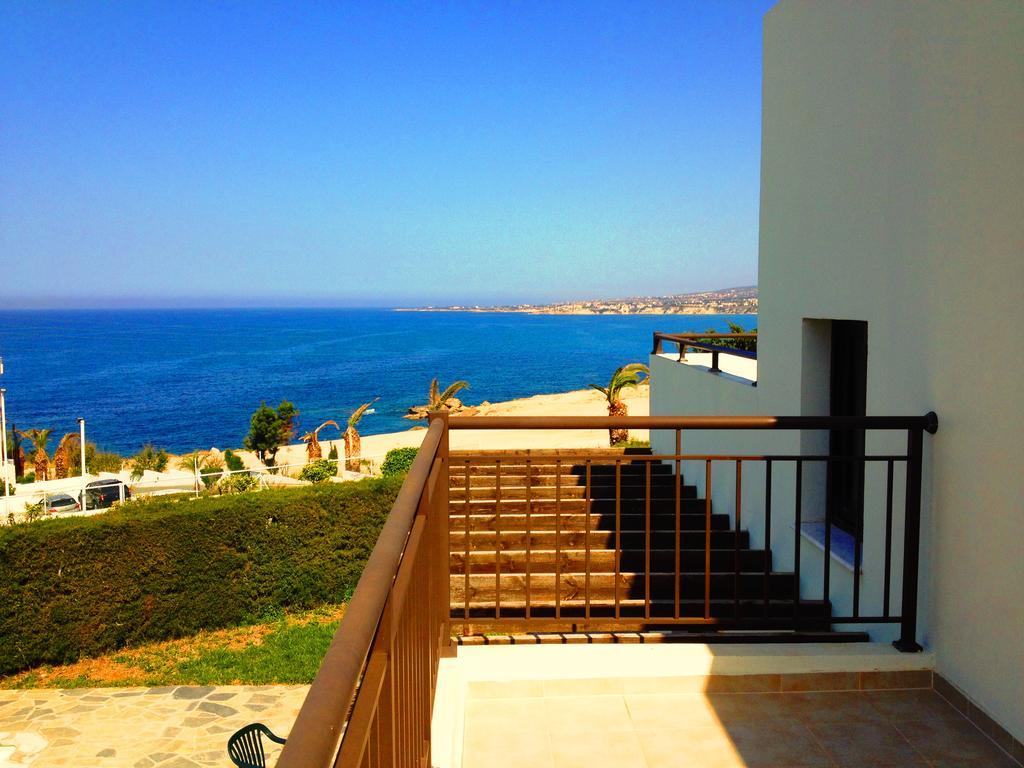 Aura Holiday Villas Paphos Eksteriør billede